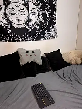 emily_n_abby live