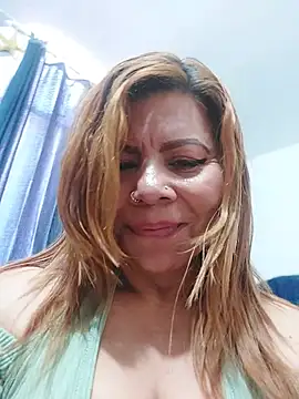 Corina_Taylor12 live