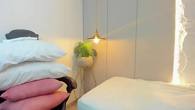 kira_relish live