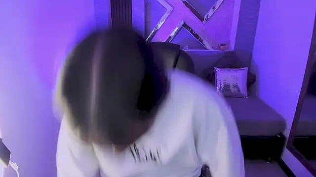 Hanna_Bloomm live
