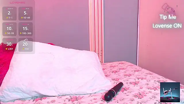 Thayssa_ross live