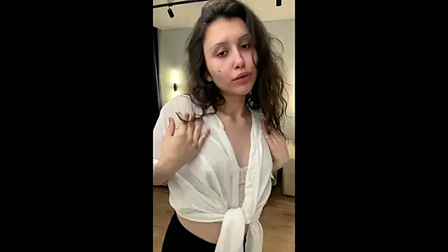 Alicekitty67 live