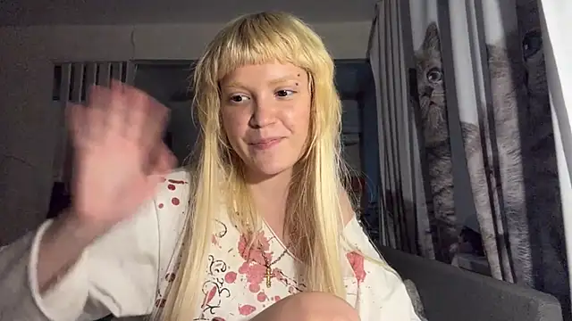 FreedaDeloach live