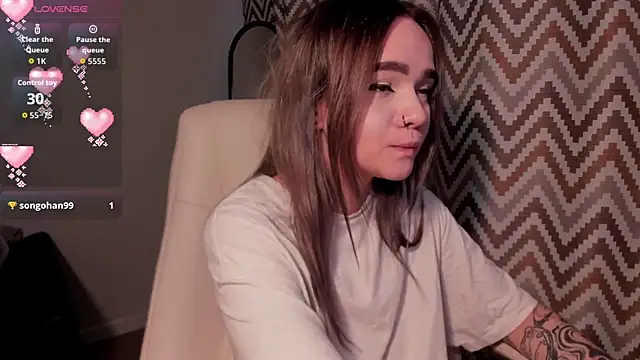 SarahRomantic live