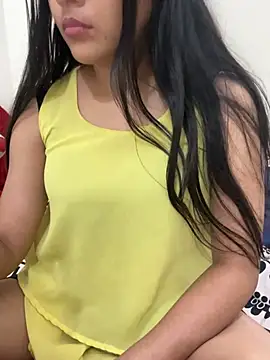 Aalya_B live