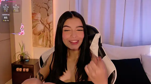 AnabelWolf live