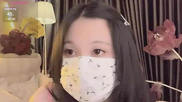 IvyMiss102 live