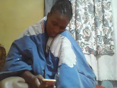 Smillie_prety live