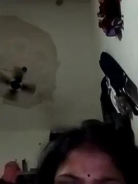 Smritiii live