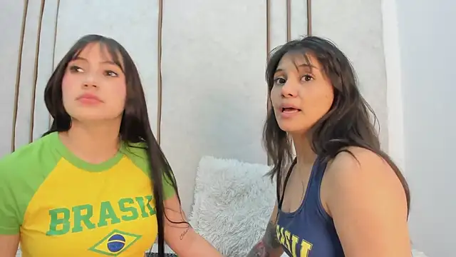 twodesiressary live