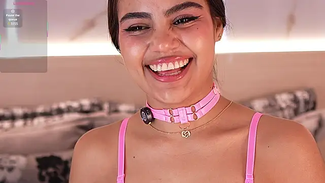 IvyEllis live