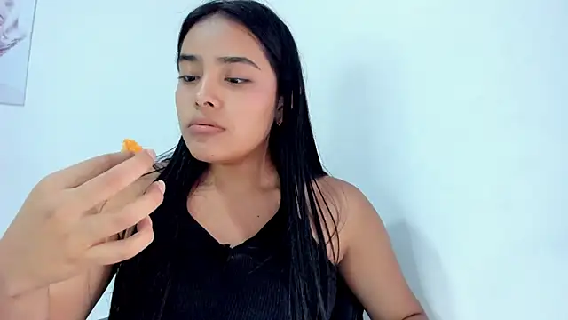 valeria_millers live