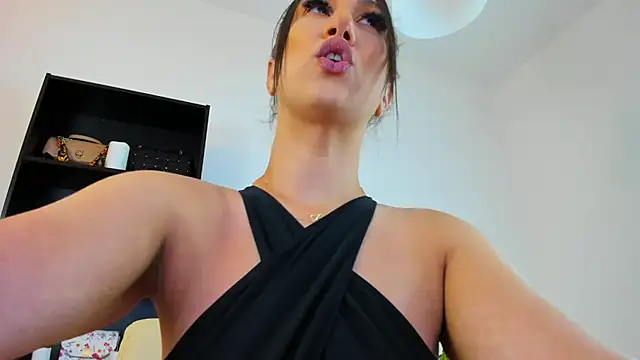 khloe_starrr live