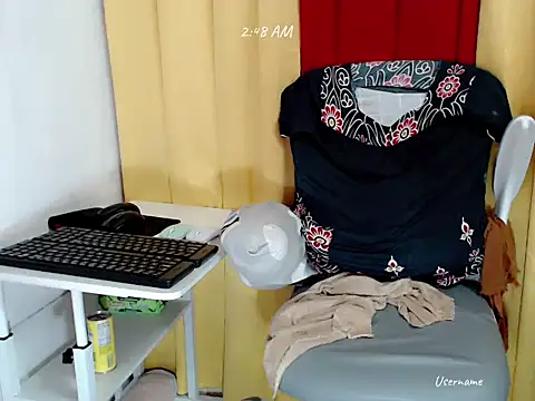 nesianhottits live