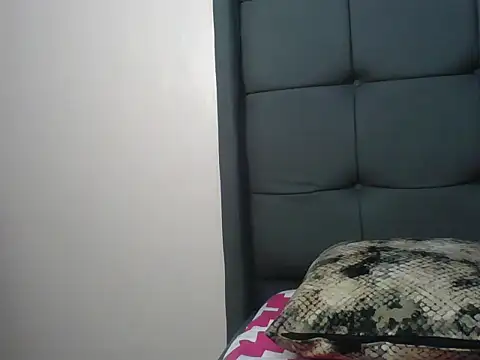 layla_cutie01 live