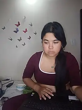 MiiaHott_W profile