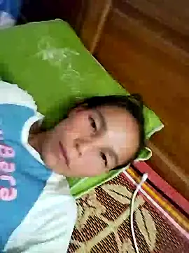 Jadi_M live