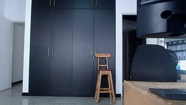 mailyn_gold live