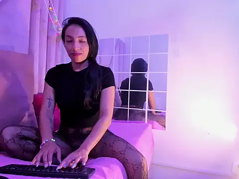 Feetfeticheh live