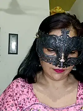 BhabhiPooja69 live