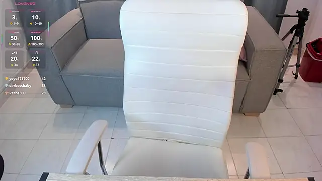 Nayla_Luxe live