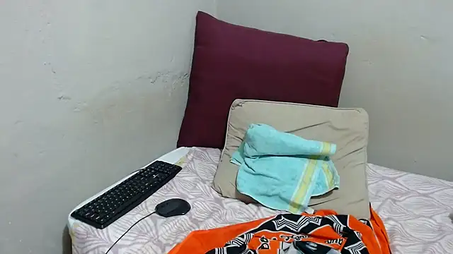 Ebonysweetcougar live