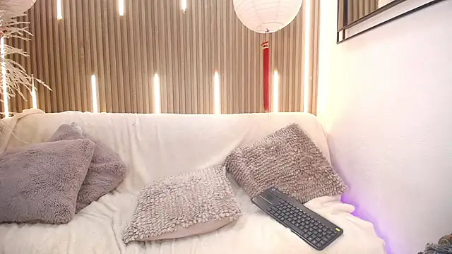Velvet_Curly live