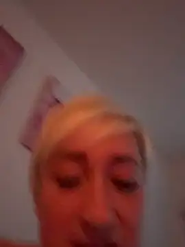 Bigboobiegirl90 profile