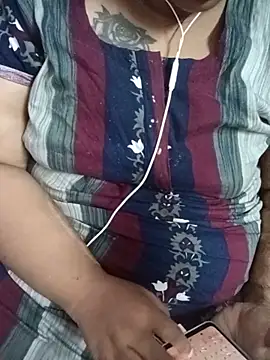 deepika-mallus live