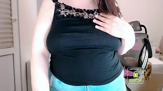 cute_and_hot live