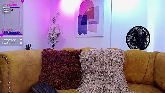 Baby_curly live