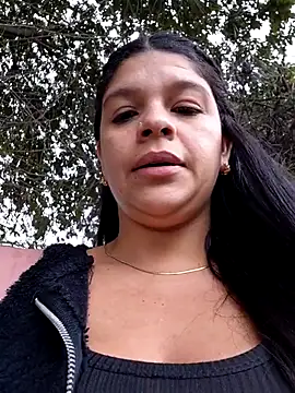 Layla-daring live