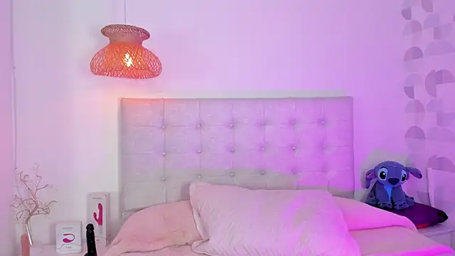 Vanessa_cruz_18 live