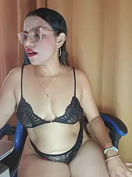 Estrella_em live