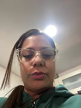 Pretty__Milf live