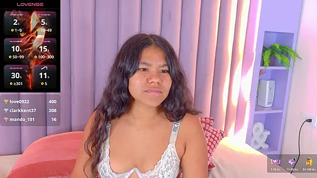 AhslyEvans__ live