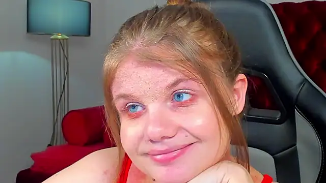ChloeHalses live