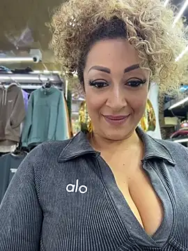 Katti_Barrera live
