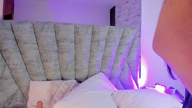 ShanelEvans live