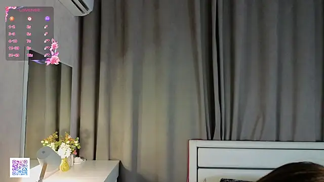 DaynaMacha live