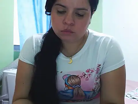 Arabella_Hottie_ live