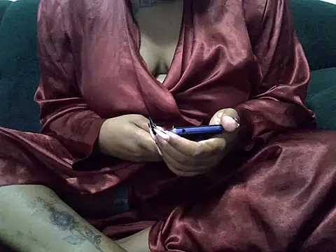 XOXO_NATASHALUCKY live