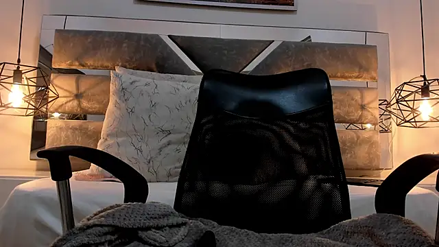 Slut_Milf_ live