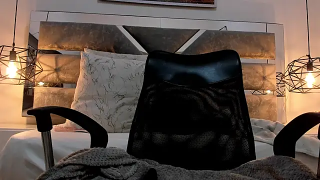 Slut_Milf_ live