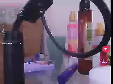 Arii_rosee live