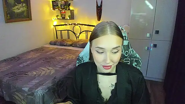 CrazyBitchInLace live