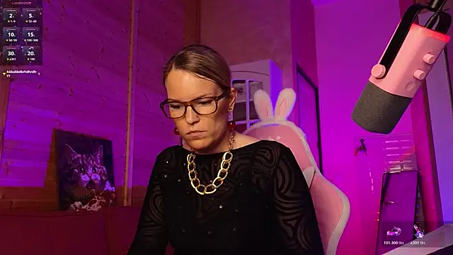 Lady_Shine live
