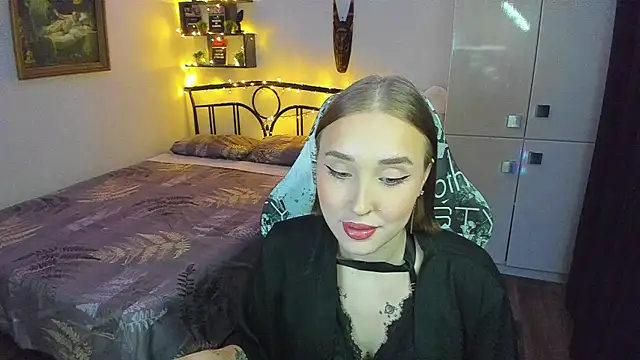 CrazyBitchInLace live