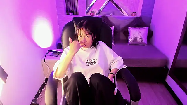 Hanna_Bloomm live