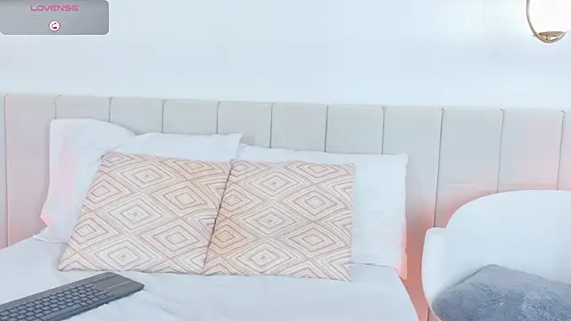 SensuallJenn live